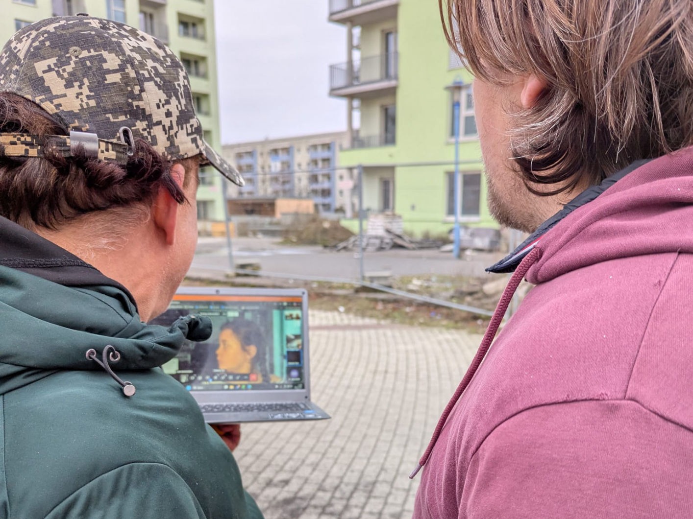 VIDEO CALL - Berlin & Kiel